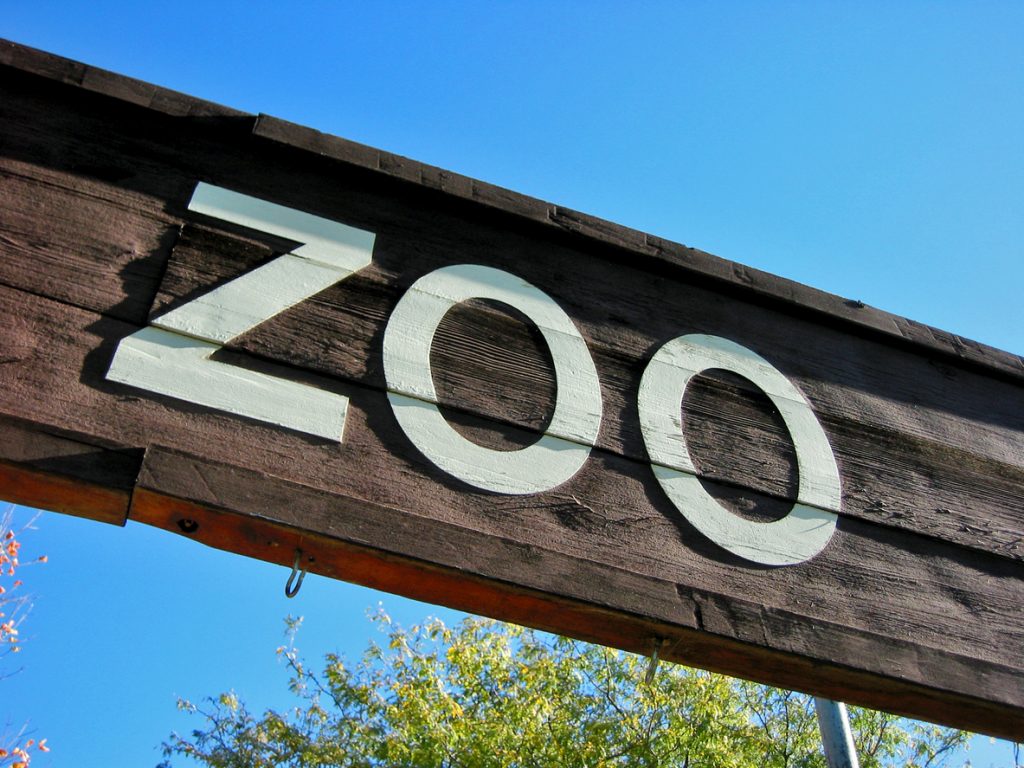 Zoo entrance sign.